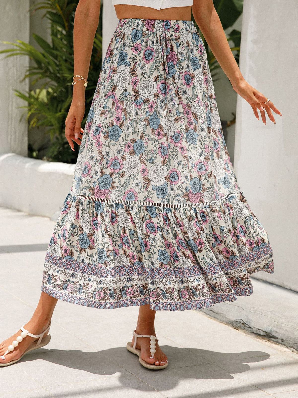 🔥Up to 69% OFF Today🔥Women's Summer Beach Pleated A-Line Boho Floral Elastic High Waist Maxi Skirts