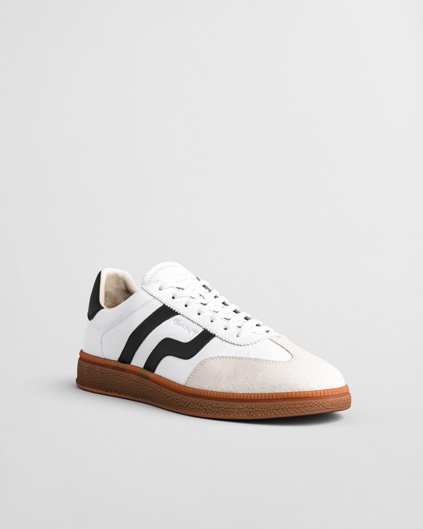 Cuzmo Leather Sneakers