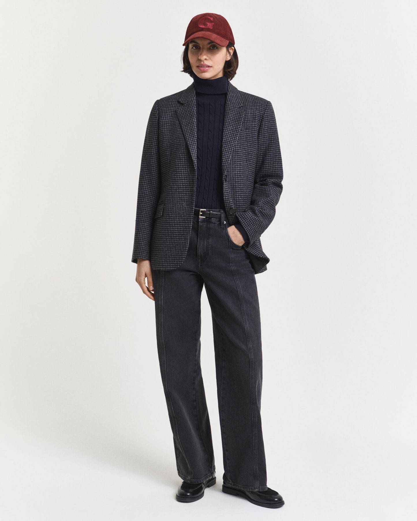 Stretch Cotton Cable Knit Turtleneck Sweater